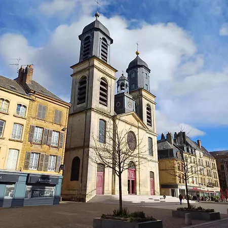 Le Petit Verlaine *